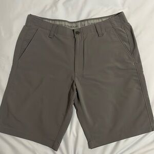 Under Armour golf shorts - Gray - Size 36